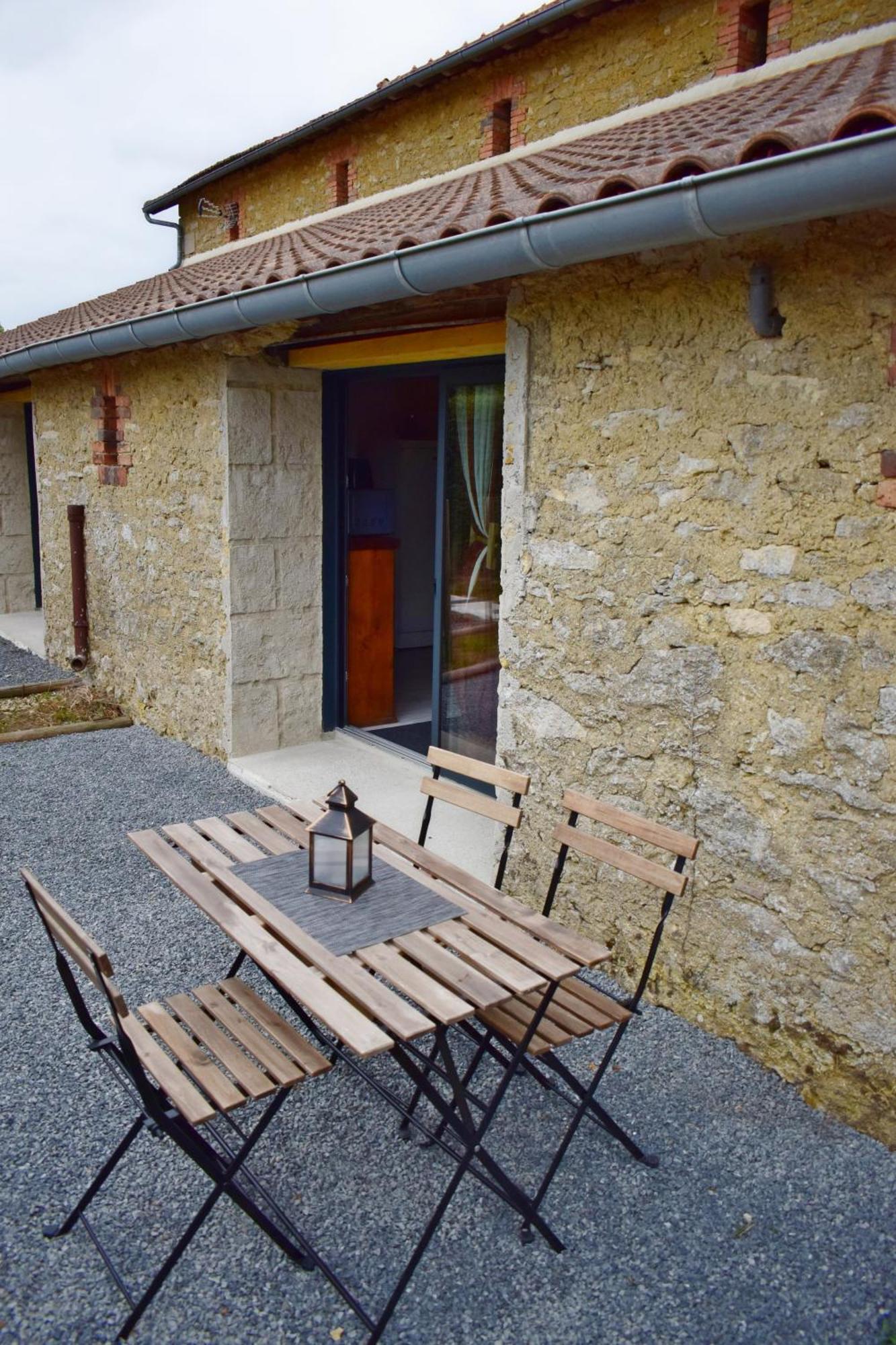 L'Oree Du Bois Gaubau Saint-Georges-sur-Layon Exterior foto